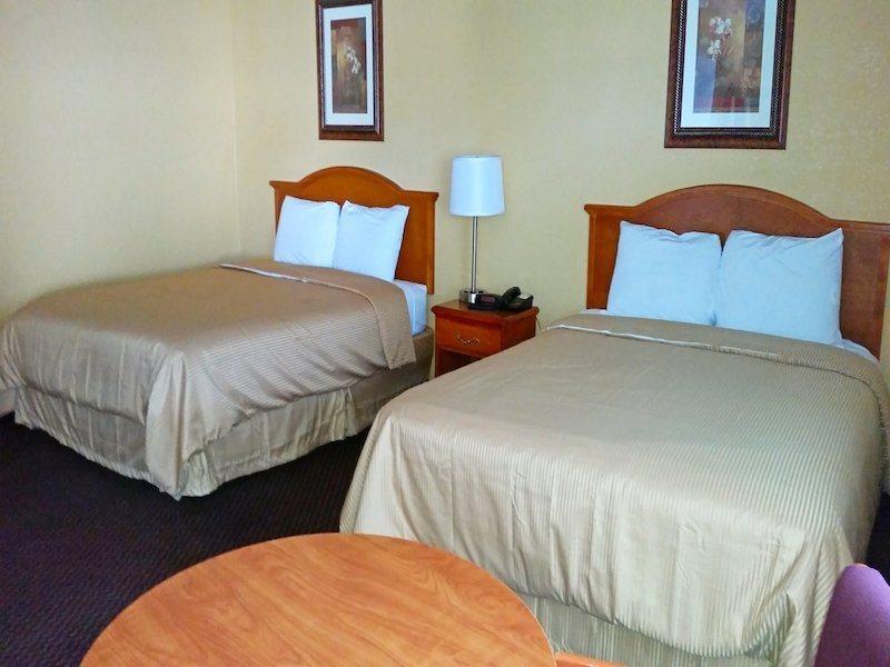 Quality Inn Lawrenceburg Екстер'єр фото