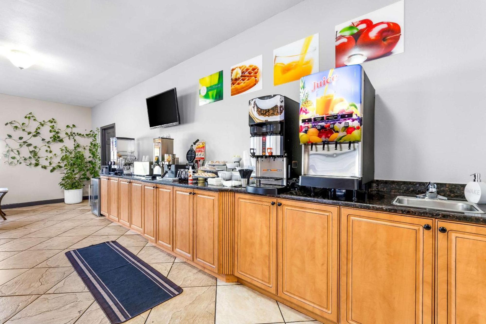 Quality Inn Lawrenceburg Екстер'єр фото